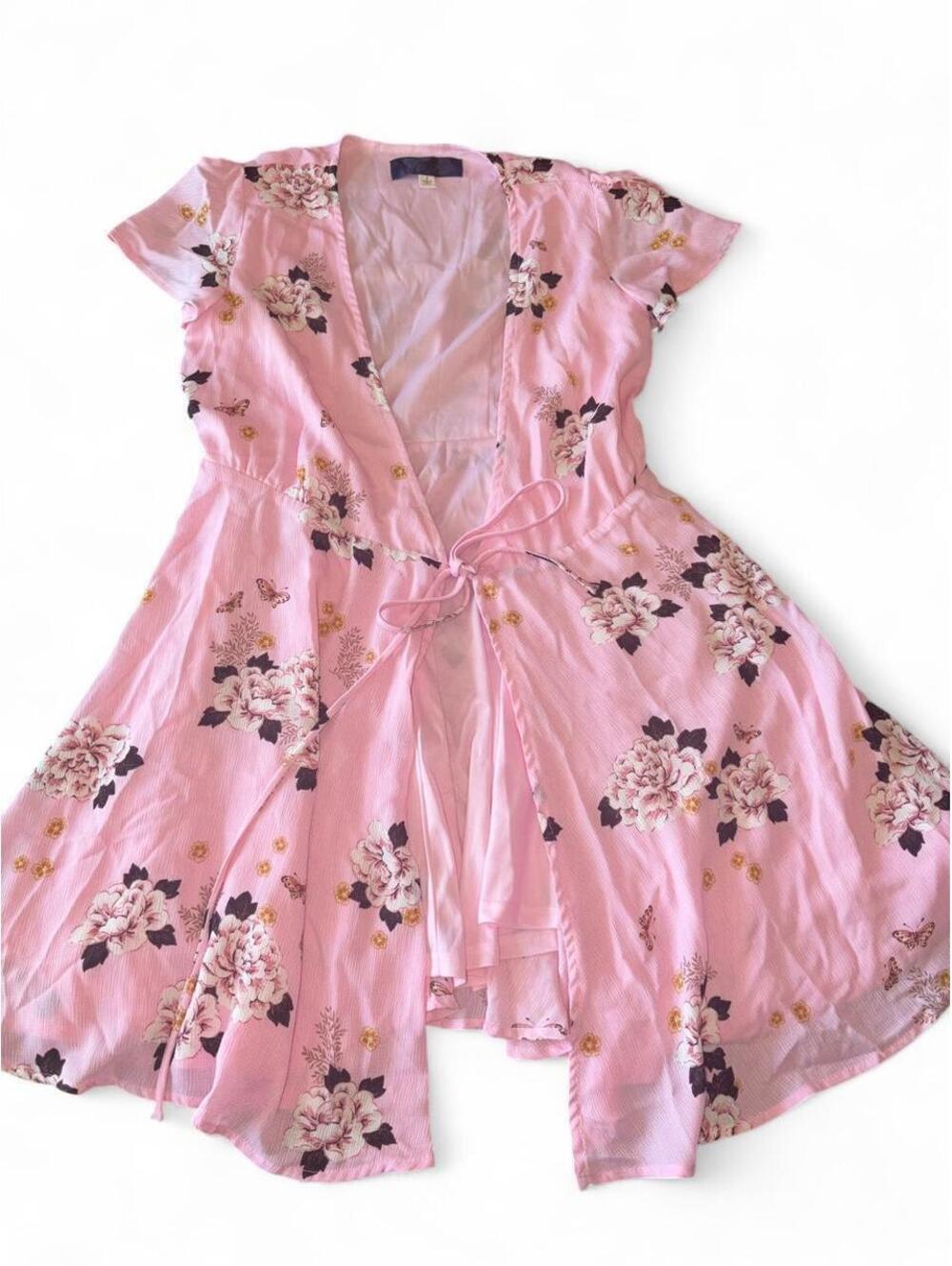 Francesca's Pink Floral Kimono Robe Cover-Up